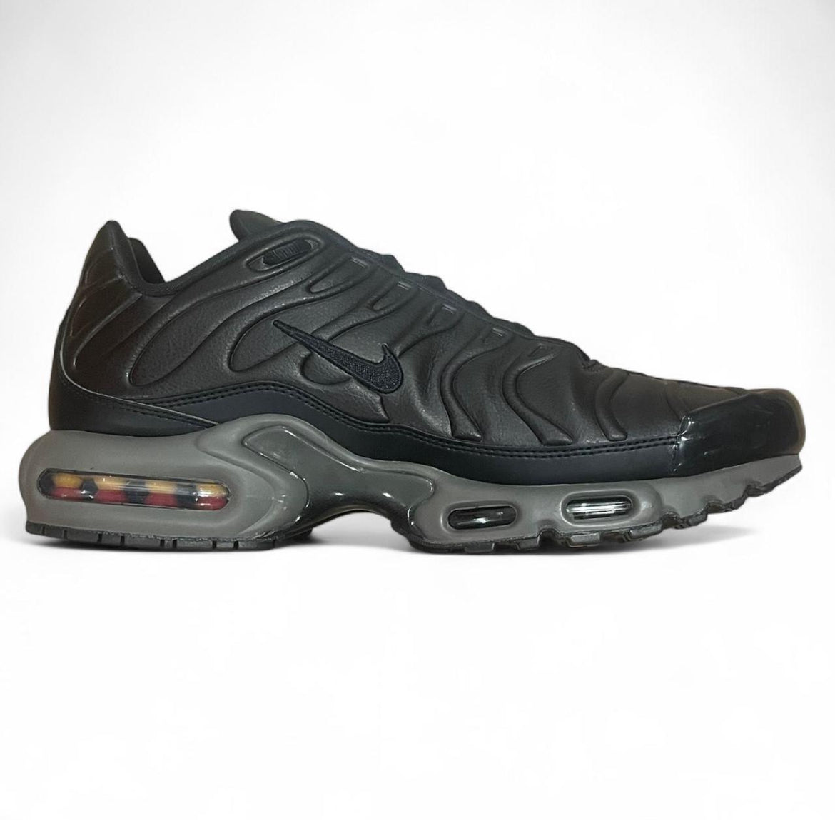 HJ4519-200 Nike Air Max Plus TN Premium ‘Paris’ (2024)