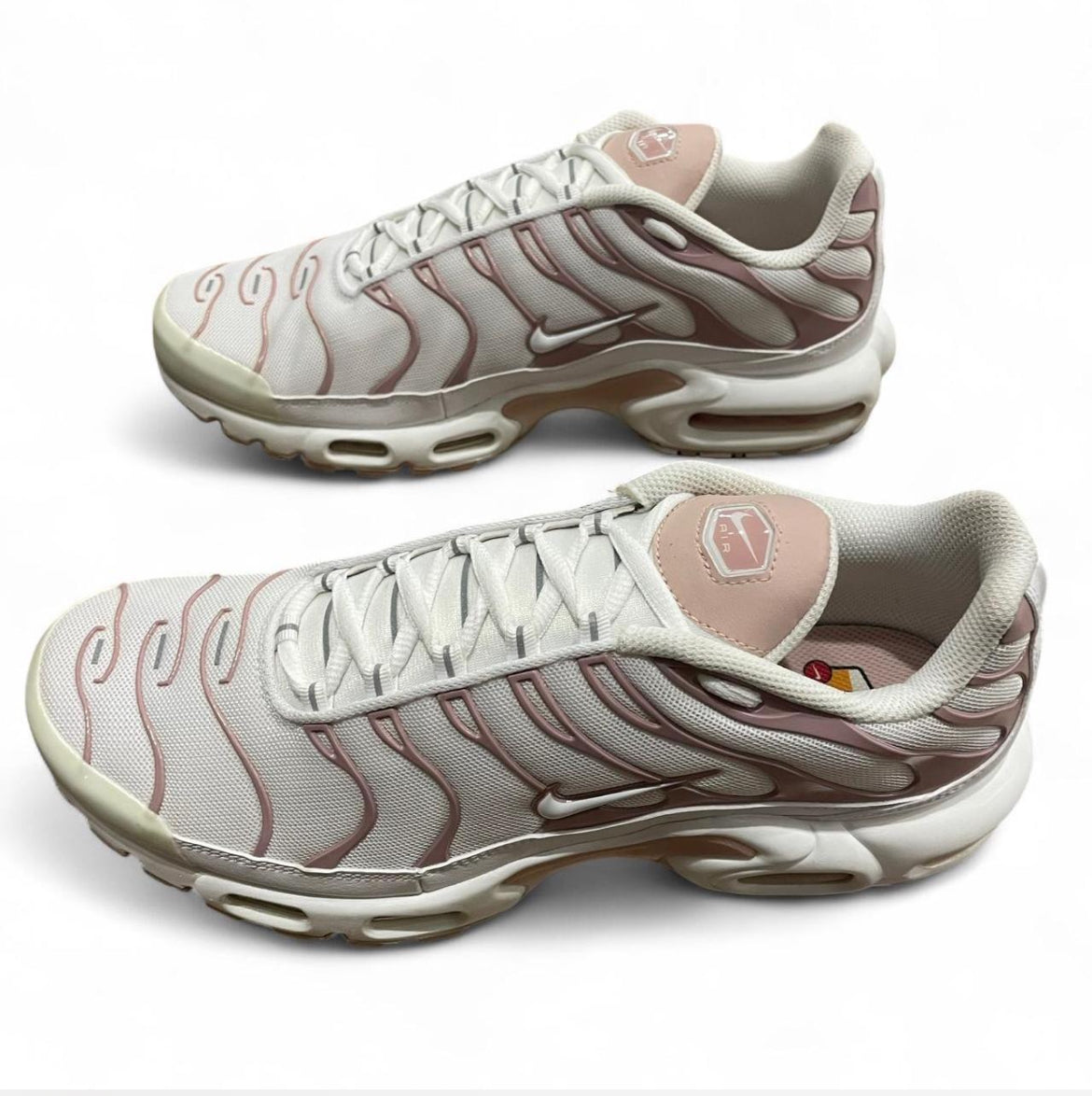 DM2362-101 Nike Air Max Plus TN (Womens) ‘White Pink Oxford’ (2021)