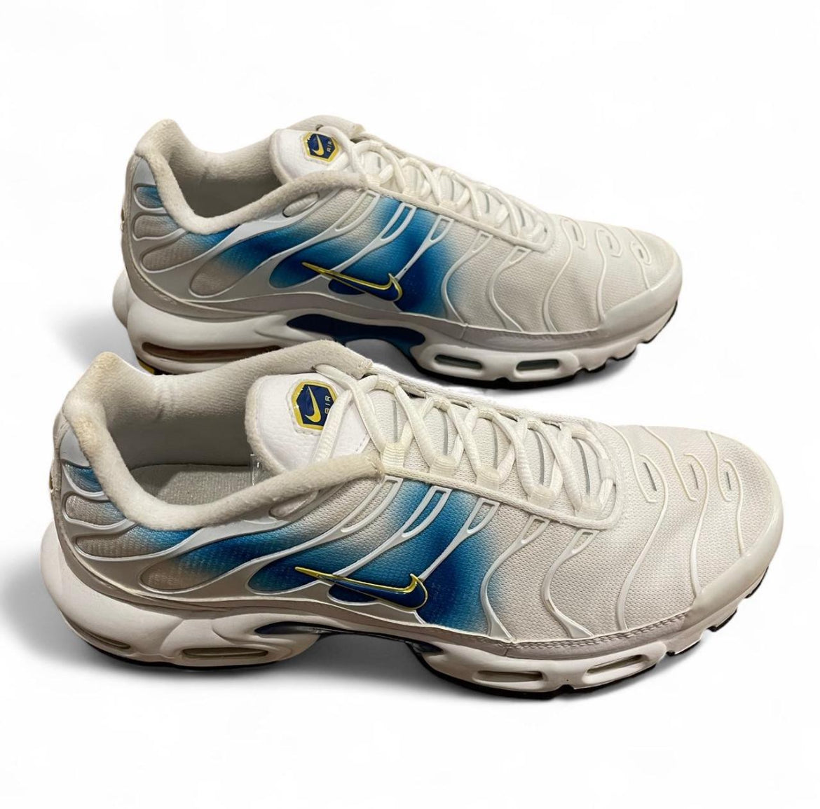 DX8962-100 Nike Air Max Plus TN ‘Spray Paint Swoosh White Blue’ (2022)