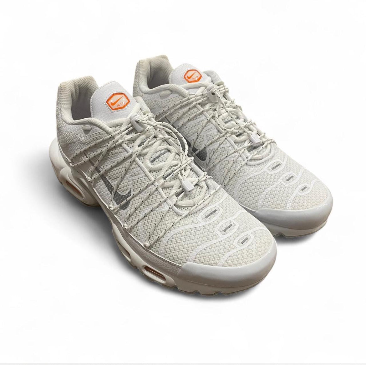 FJ4232-100 Nike Air Max Plus TN Utility
‘Safety Orange Pure Platinum’ (2024)