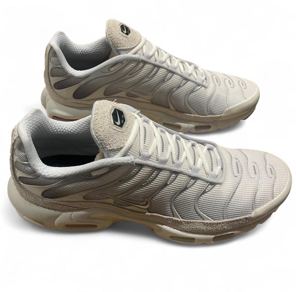 FN7813-001 Nike Air Max Plus TN ‘Sail Pure Platinum Silver’ (2023)