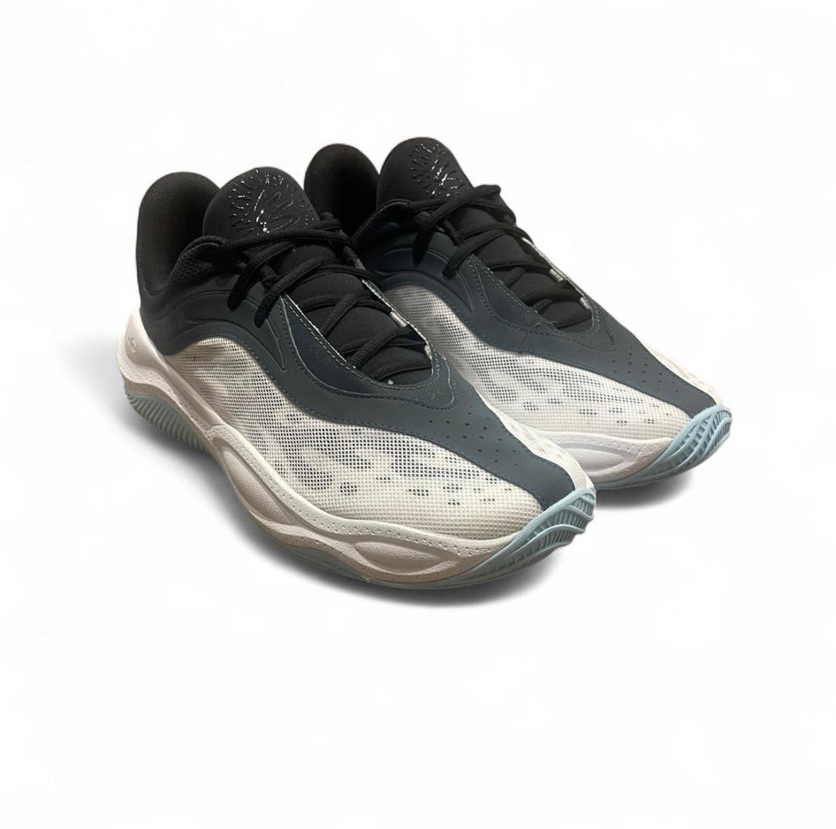 3028460-001 Under Armour Curry Splash 25 AP ‘Black Grey Void’ (2025)