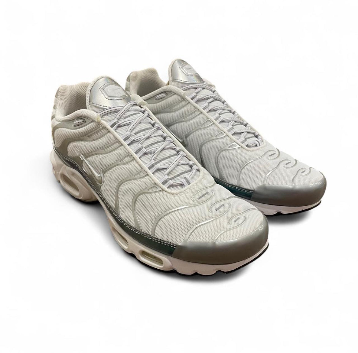 CW2646-100 Nike Air Max Plus Tn ‘Metallic Green’ (2020)