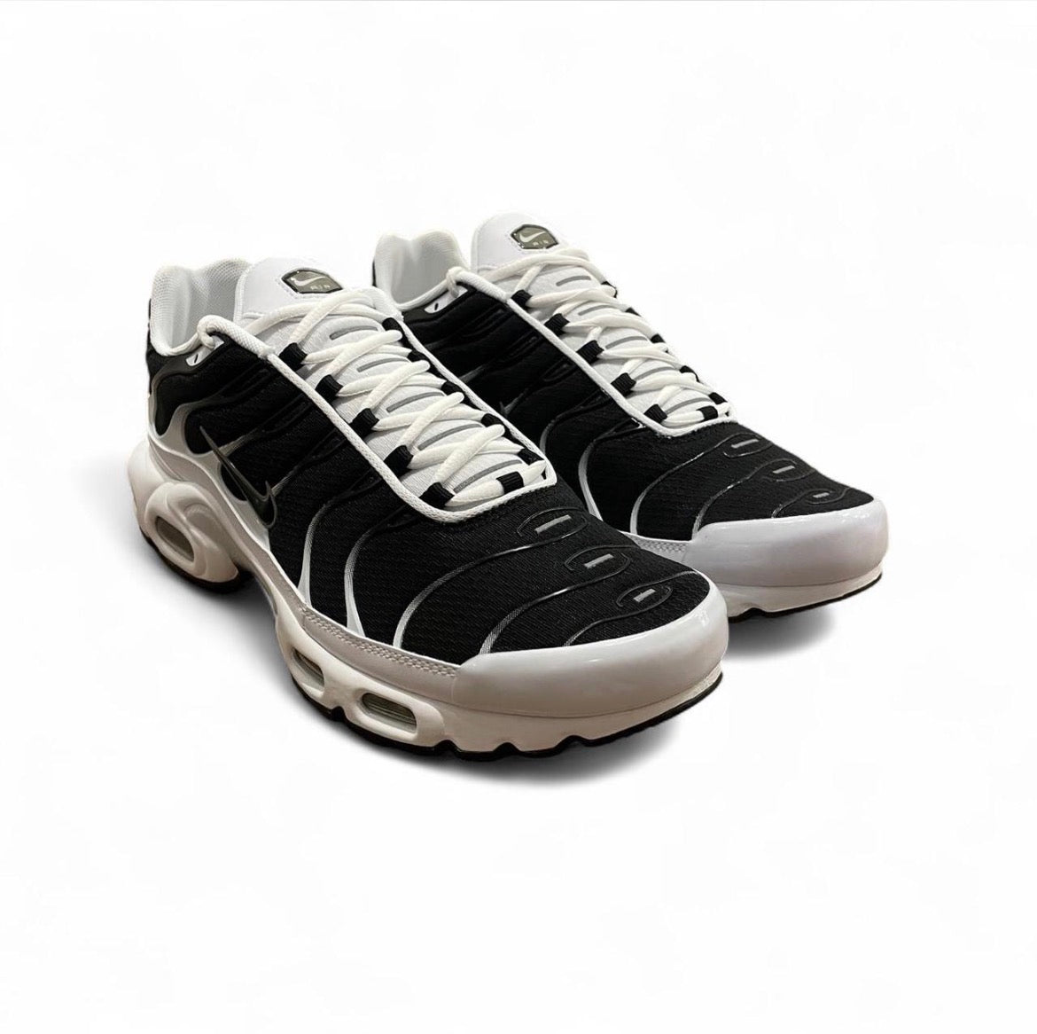 CT1094-102 Nike Air Max Plus TN ‘Killer Whales’ (2020)