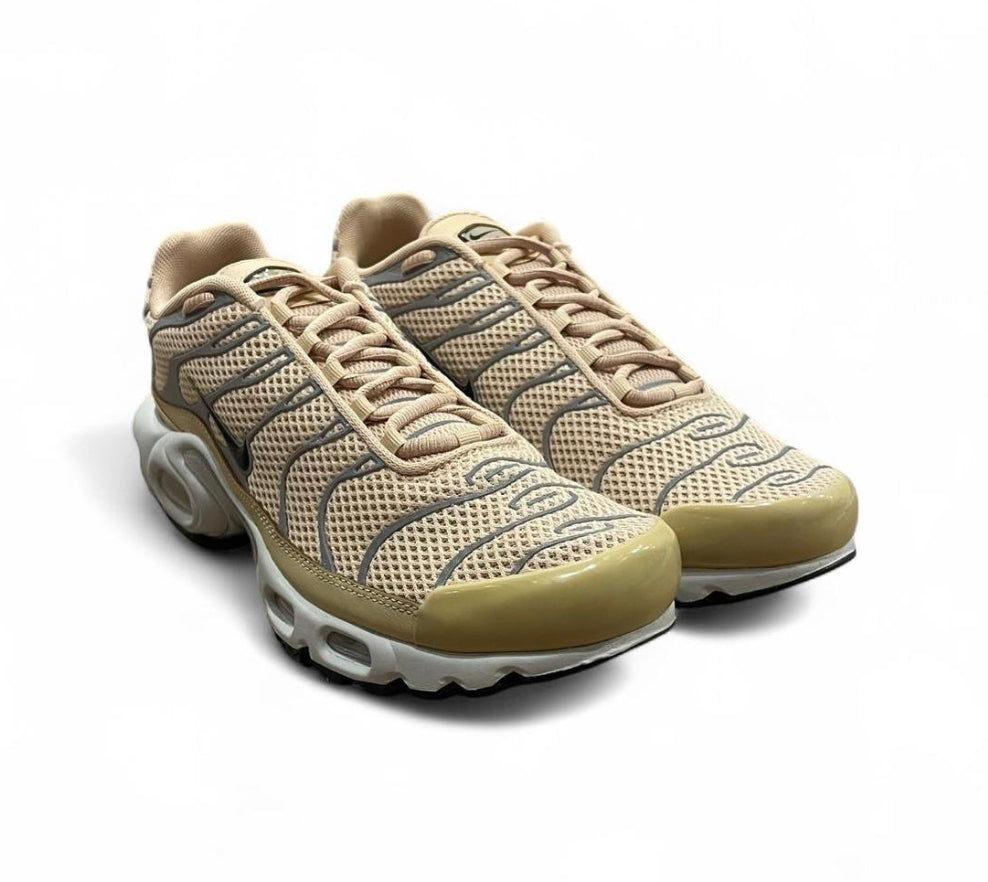 FV8480-200 Nike Air Max Plus TN (Womens)
‘Sesame’ (2024)