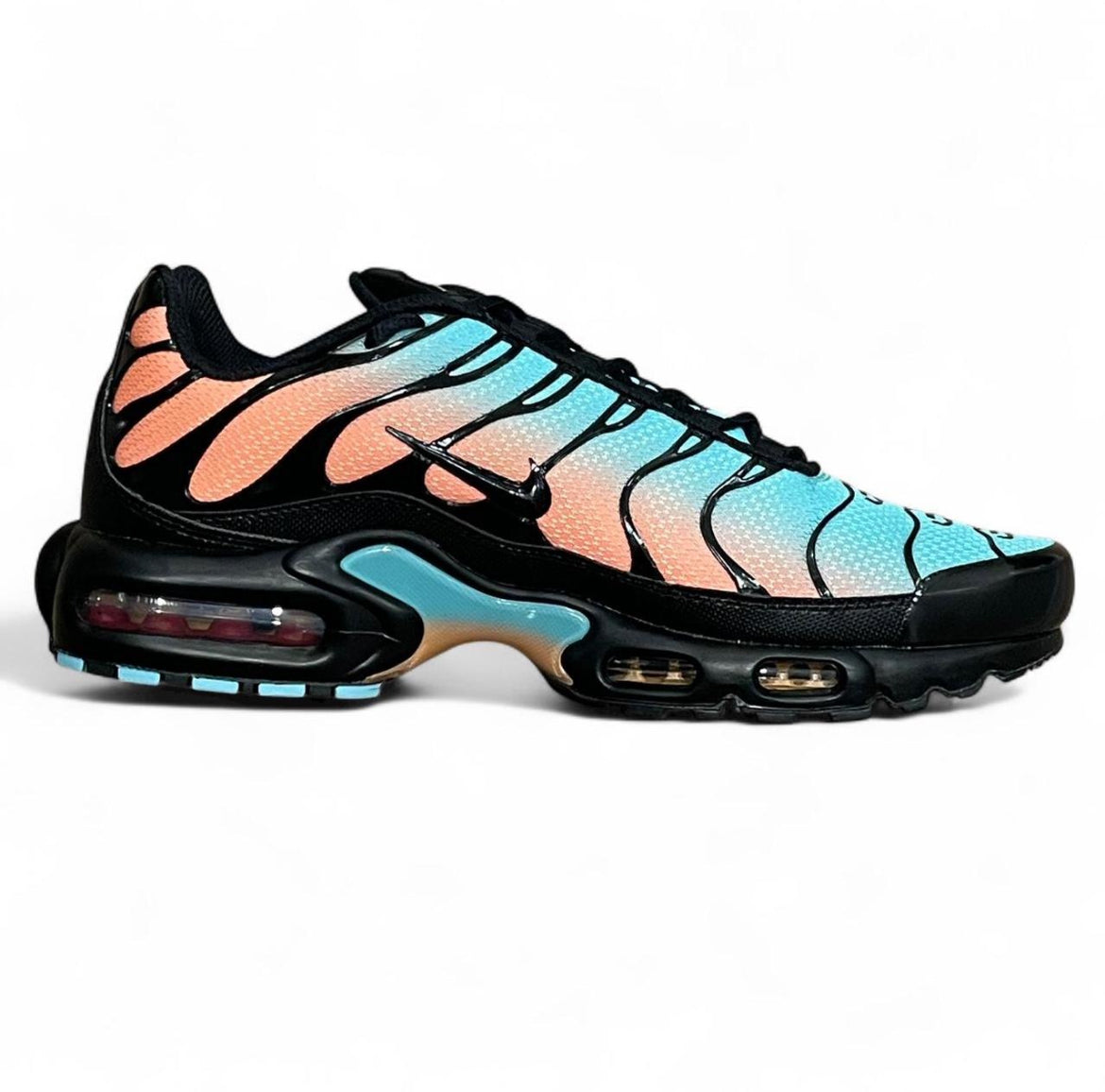 DM0032-022 Nike Air Max Plus TN ‘South Beach’ (2025)
