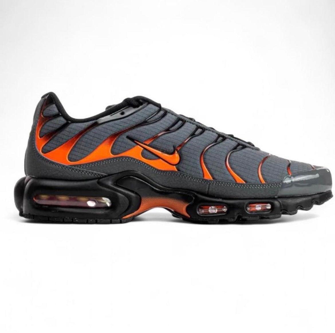 FB3358-001 Nike Air Max Plus TN ‘Grey Orange’ (2022)