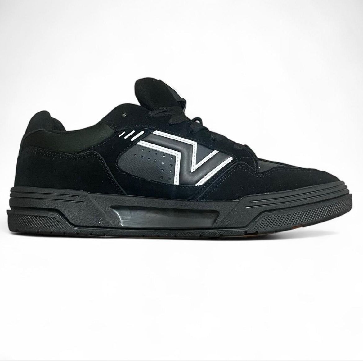 VN000D25B8C Vans Upland ‘Suede - Black White’ (2023)