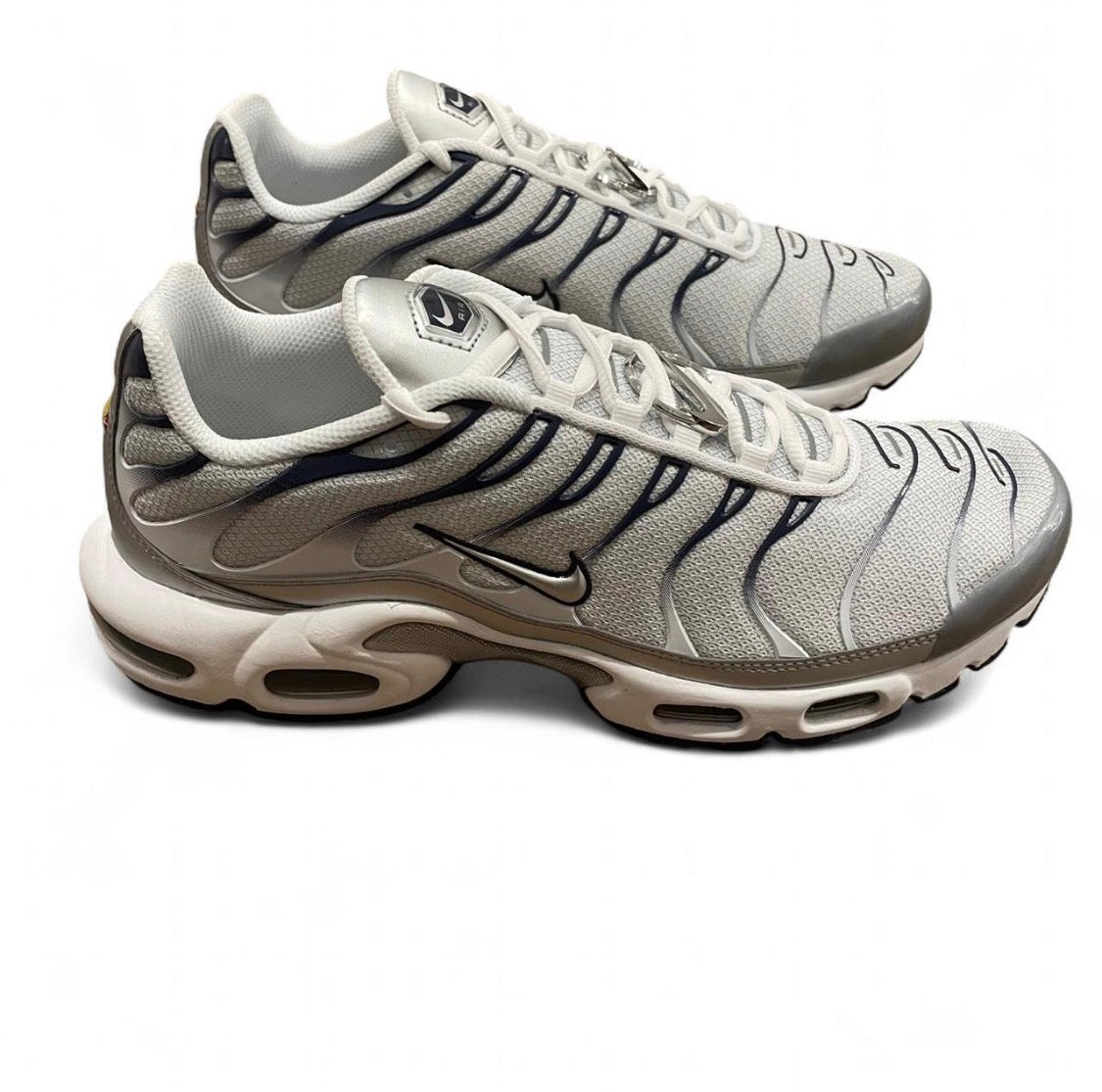 IR1992-100 Nike Air Max Plus TN (Womens) ‘White Ashen Slate Metallic Silver’ (2026)