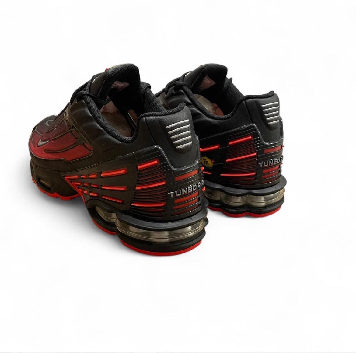 CT1693-002 Nike Air Max Plus TN3 ‘Deadpool’ (2020)