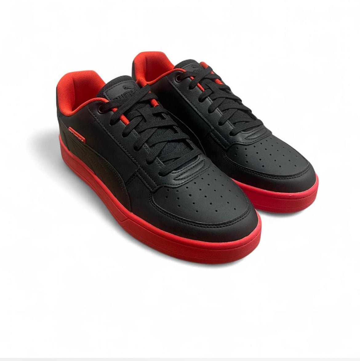 308658-01 Puma F1 Caven 2.0 ‘Black Pop Red’ (2024)