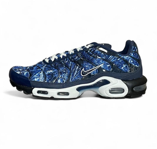 DO6384-400 Nike Air Max Plus TN ‘Shattered Ice-Midnight Navy’ (2021)