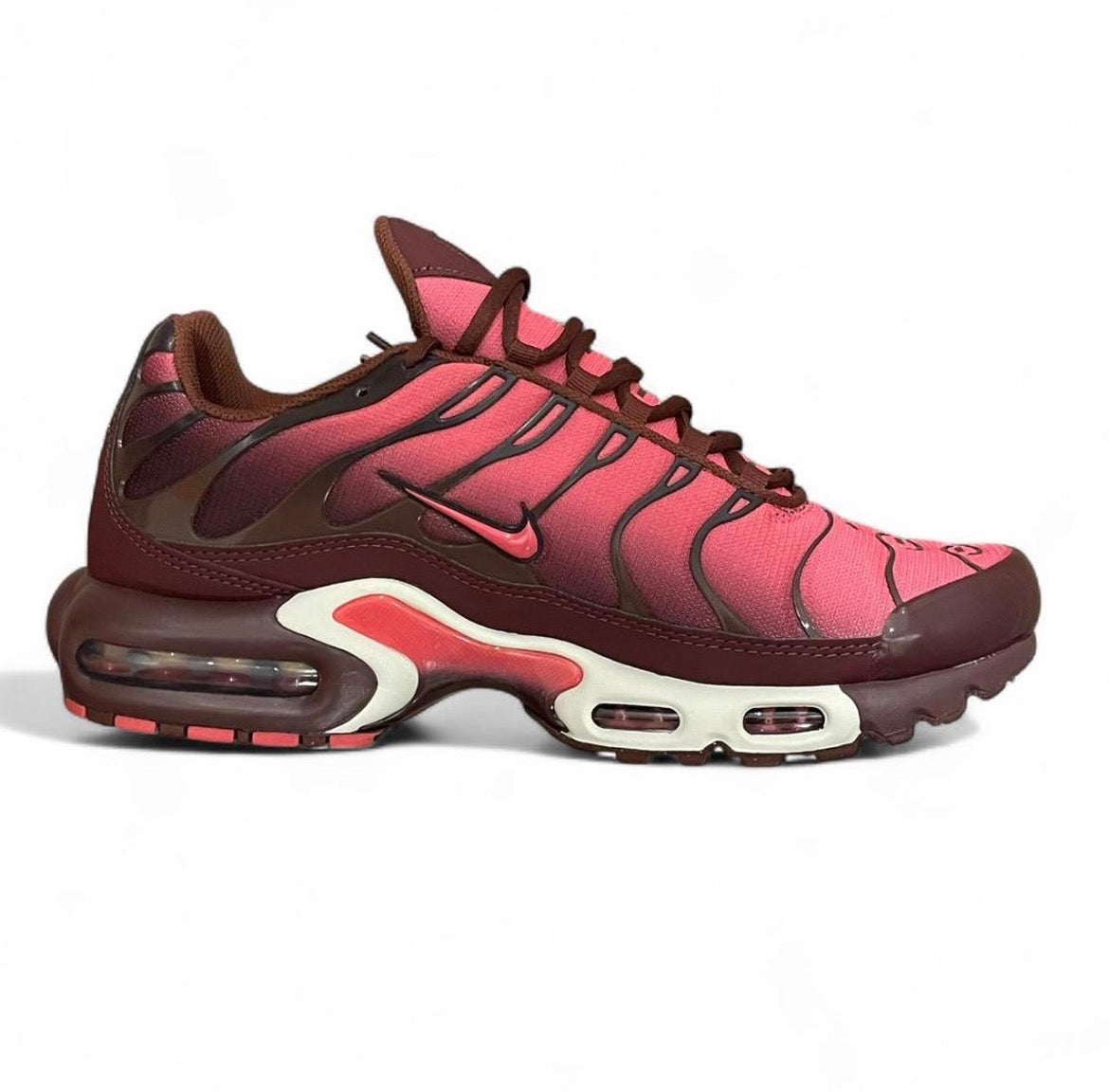HQ4048-600 Nike Air Max Plus TN (Womens) ‘Burgundy Crush’ (2024)