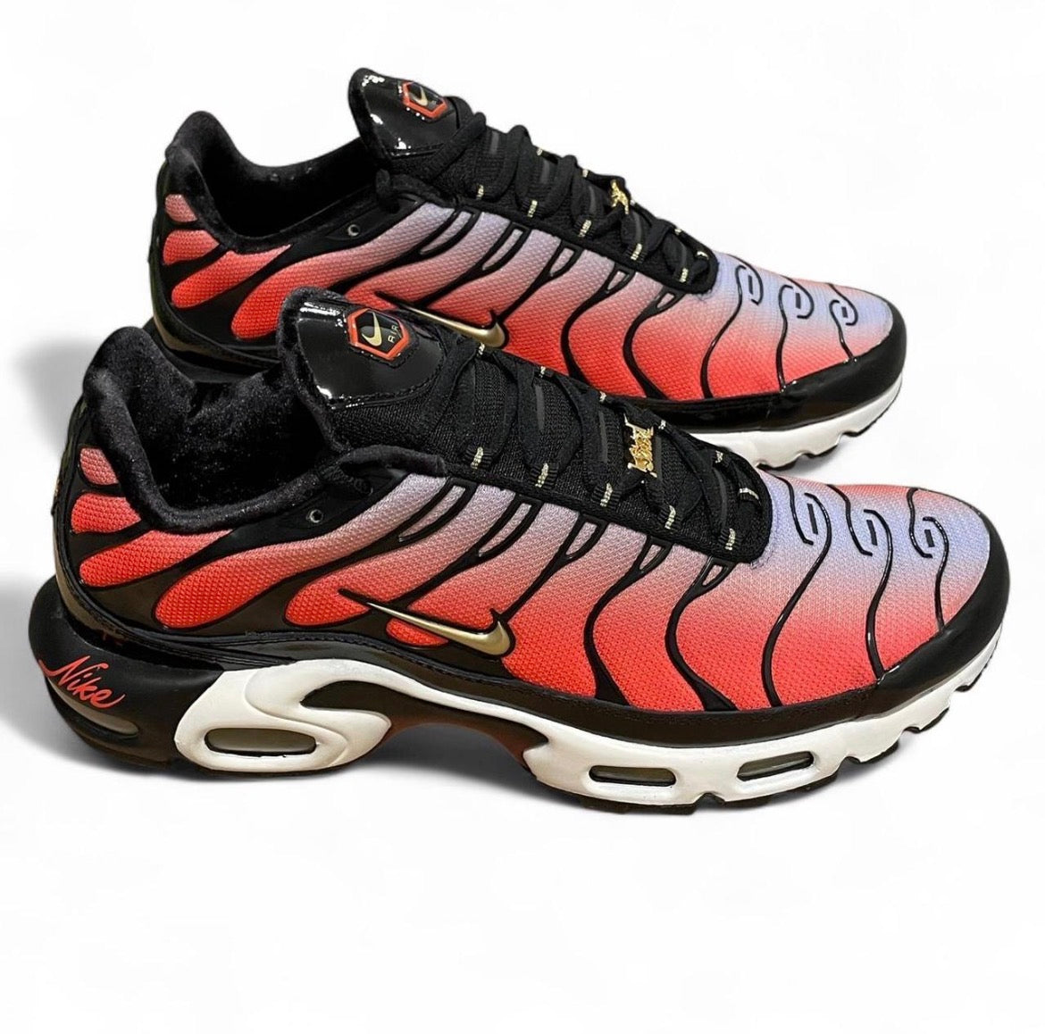 DO6115-500 Nike Air Max Plus TN (Womens) ‘Sisterhood’ (2021)