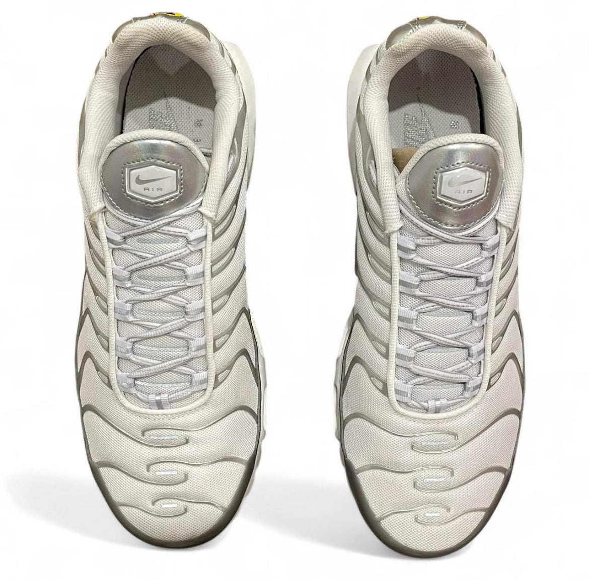 CW2646-100 Nike Air Max Plus Tn ‘Metallic Green’ (2020)