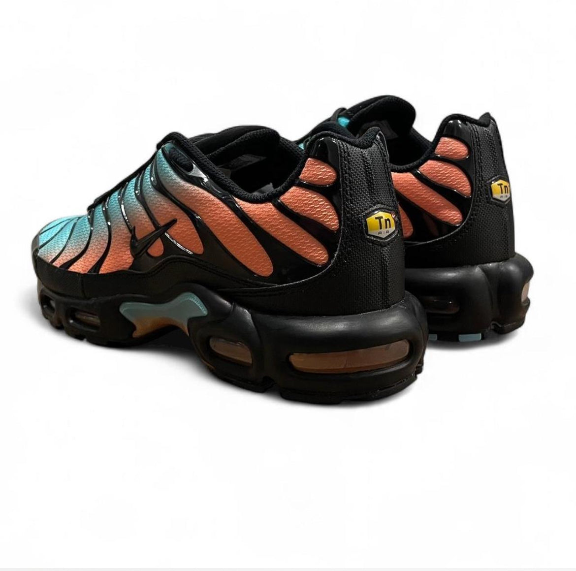 DM0032-022 Nike Air Max Plus TN ‘South Beach’ (2025)