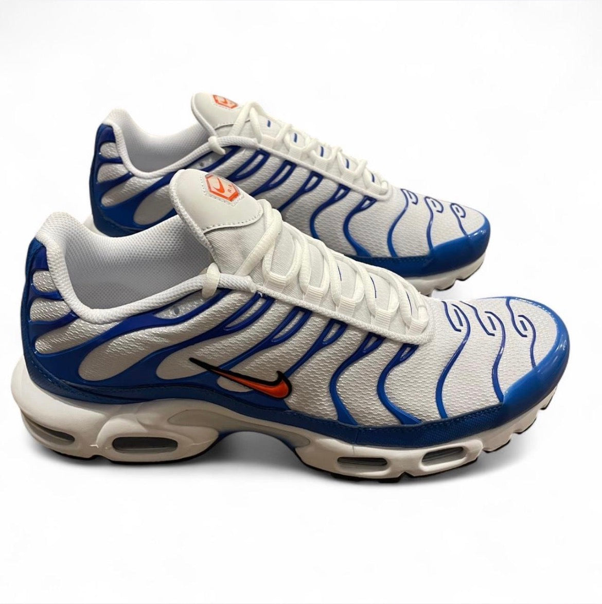 DM0032-107 Nike Air Max Plus TN ‘Knicks White Signal Blue’ (2026)
