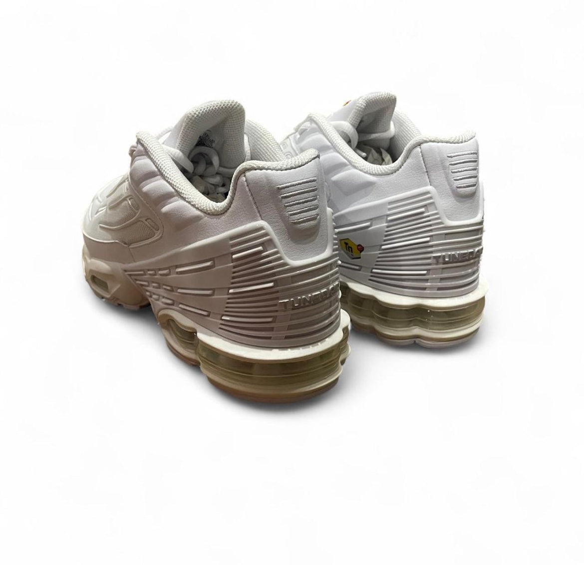 CW1417-100 Nike Air Max Plus TN3 ‘Triple White’ (2020)