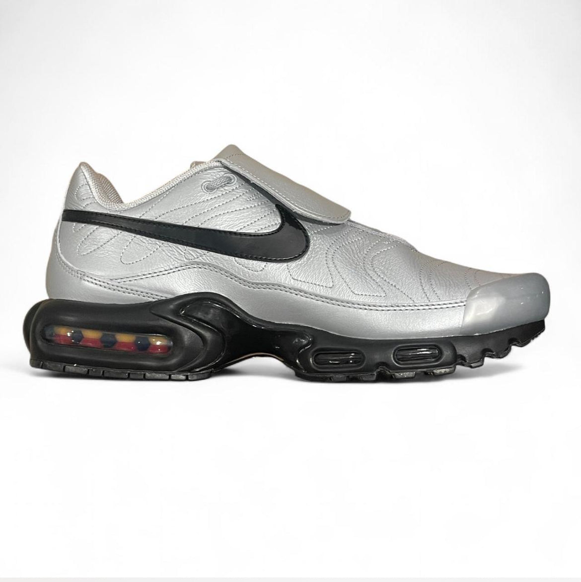 HM6850-001 Nike Air Max Plus TN Tiempo ‘Wolf Grey Black’ (2024)