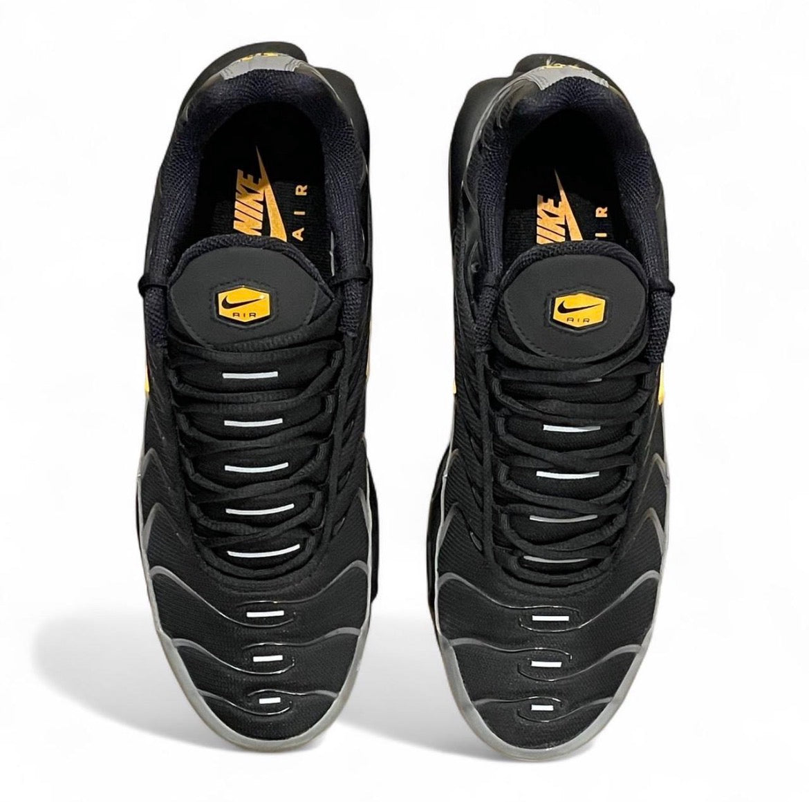 DC0956-001 Nike Air Max Plus TN ‘Batman’ (2021)