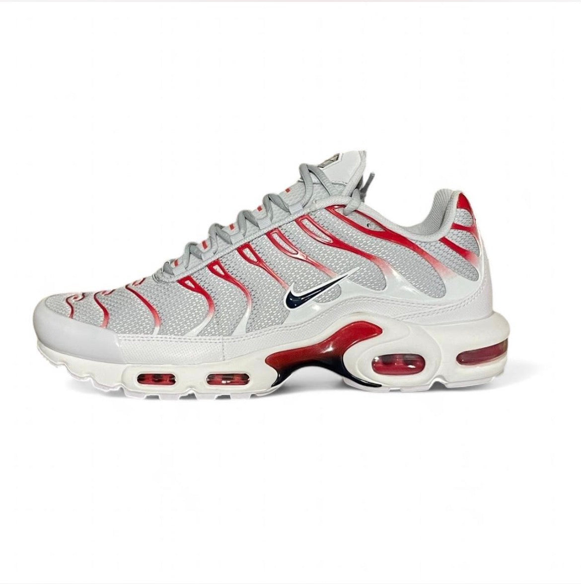 DM0032-034 Nike Air Max Plus TN ‘Gull’ (2026)
