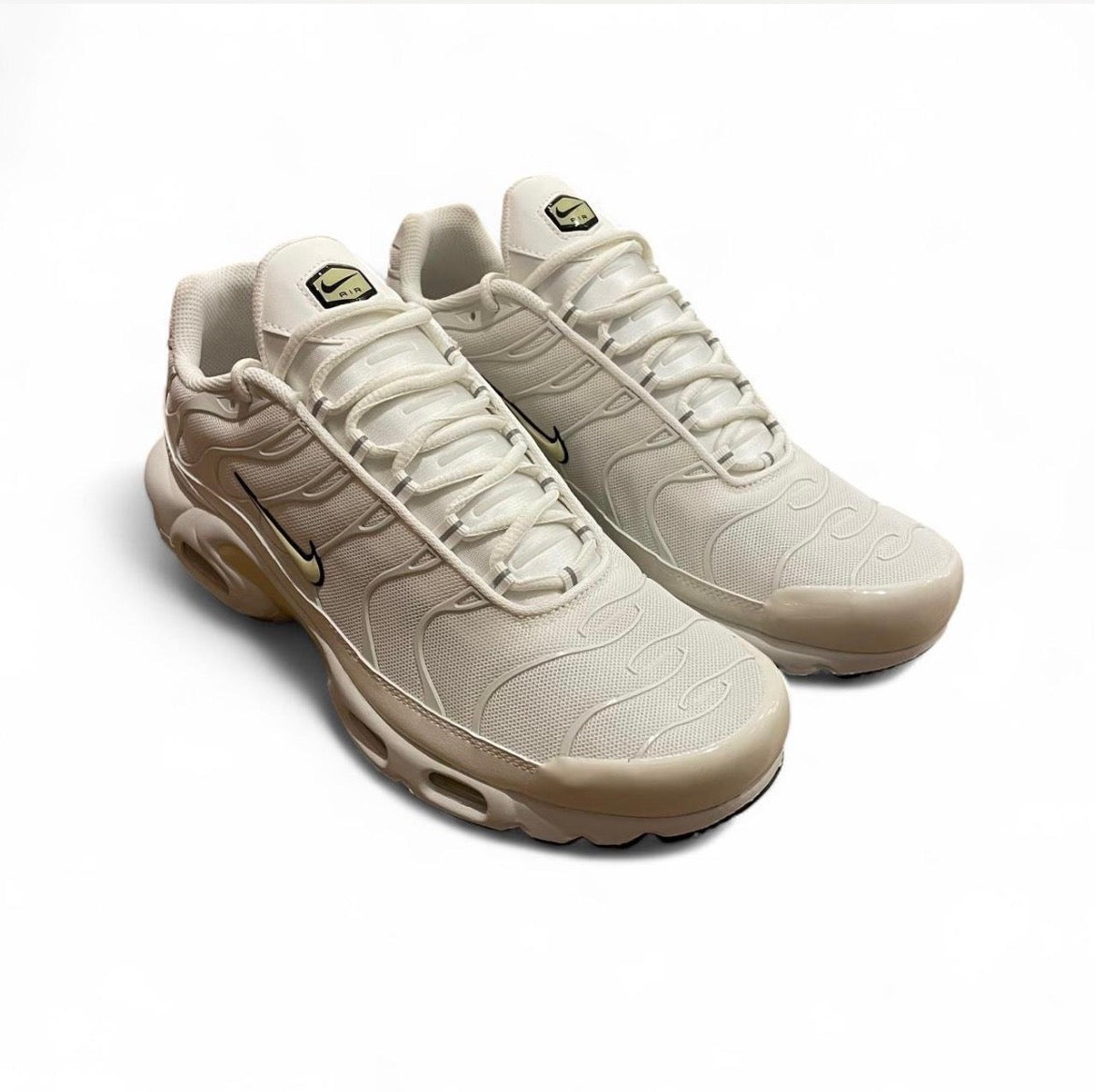 DM2362-102 Nike Air Max Plus TN (Womens) ‘Alabaster’ (2024)