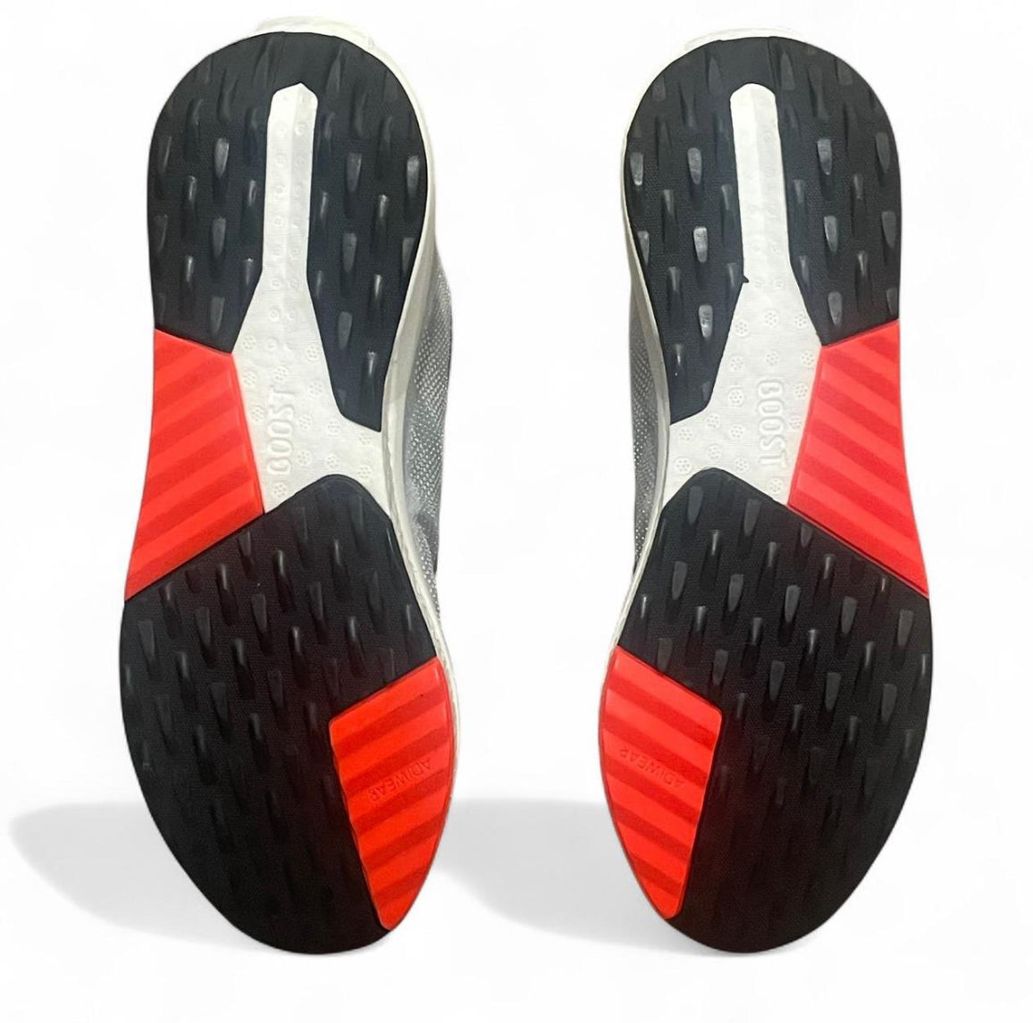 HP5969 Adidas AVRYN ‘Core Black Solar Red Grey’ (2023)
