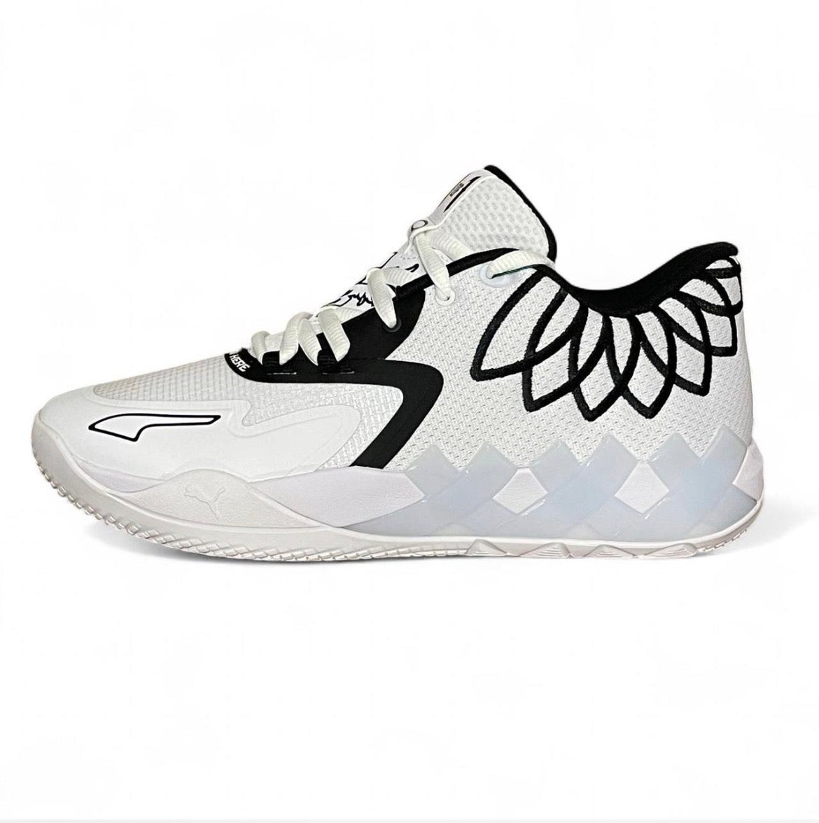 376941-13 Puma LaMelo Ball MB.01 Lo ‘White Black’ (2022)
