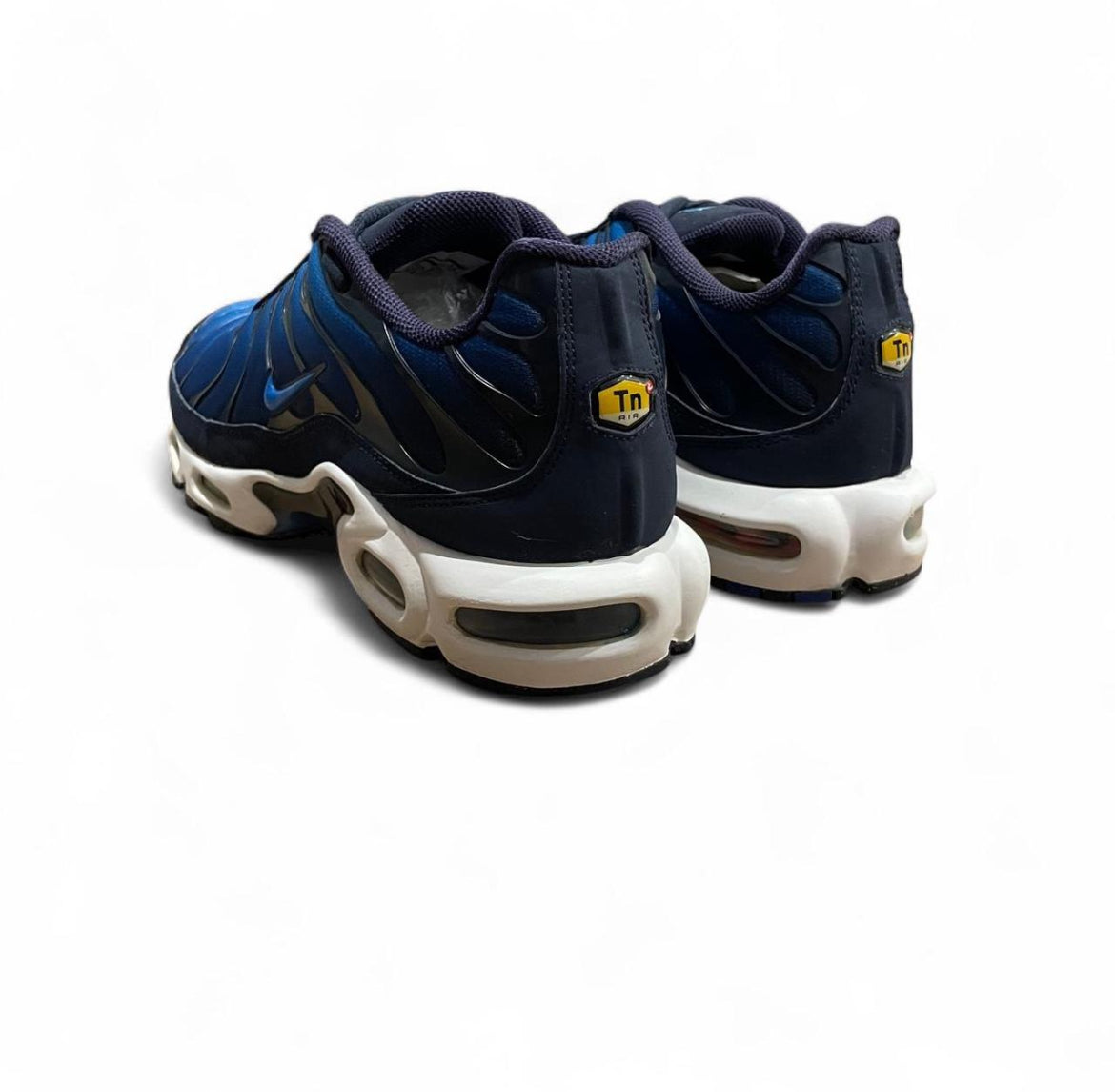 852630-405 Nike Air Max Plus TN ‘Obsidian’ (2017)