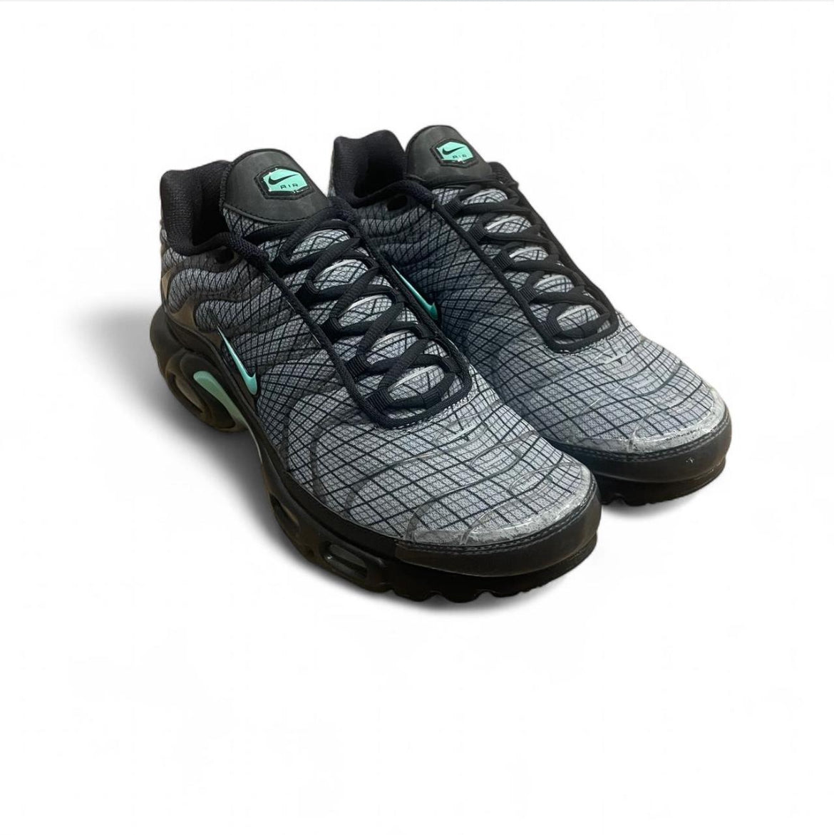 FB3351-001 Nike Air Max Plus TN ‘Spirograph’ (2022)