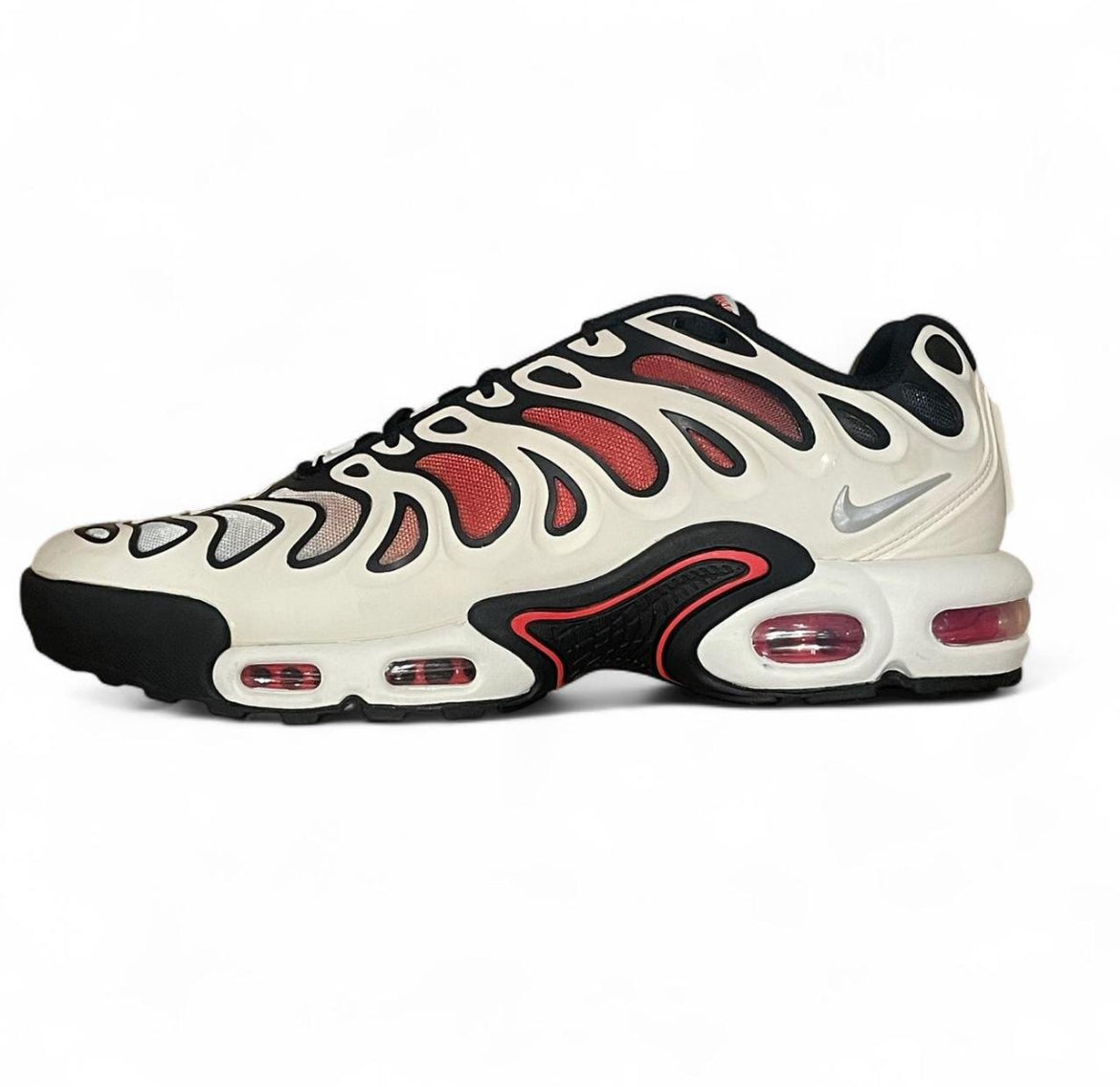 FV4081-002 Nike Air Max Plus TN Drift (Womans) ‘Phantom Black Fire Red’ (2024)