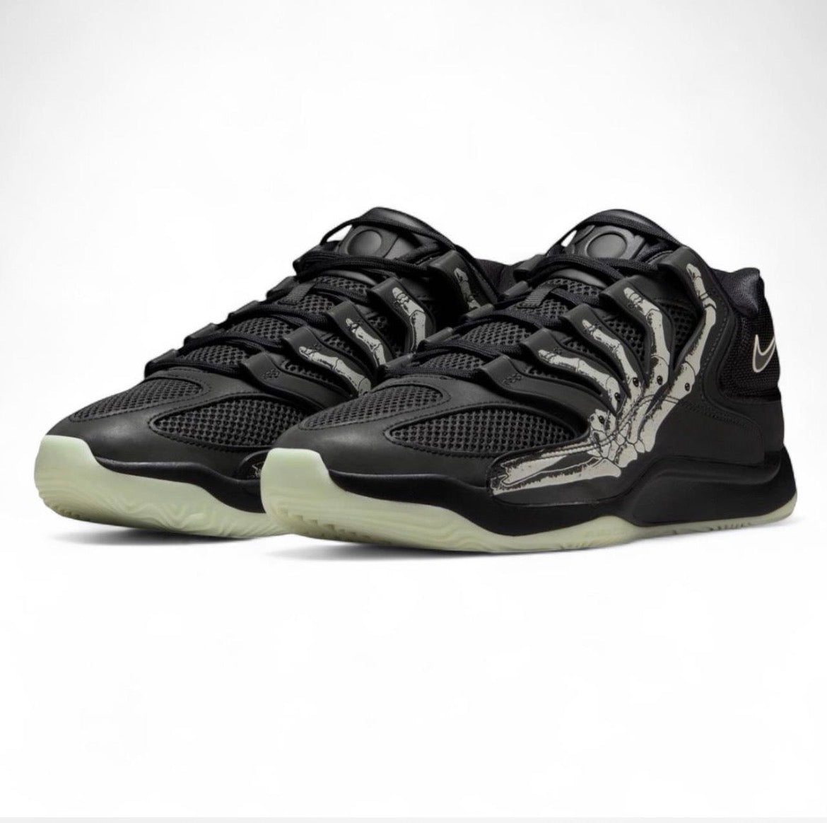 IM1346-001 Nike KD18 ‘Slim Reaper’ (2025)