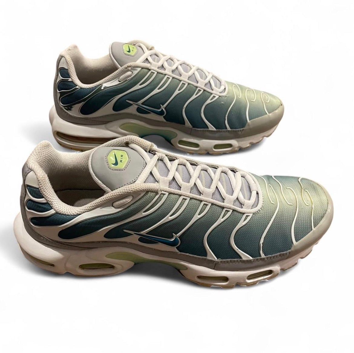 852630-302 Nike Air Max Plus TN ‘Ghost Green’ (2019)