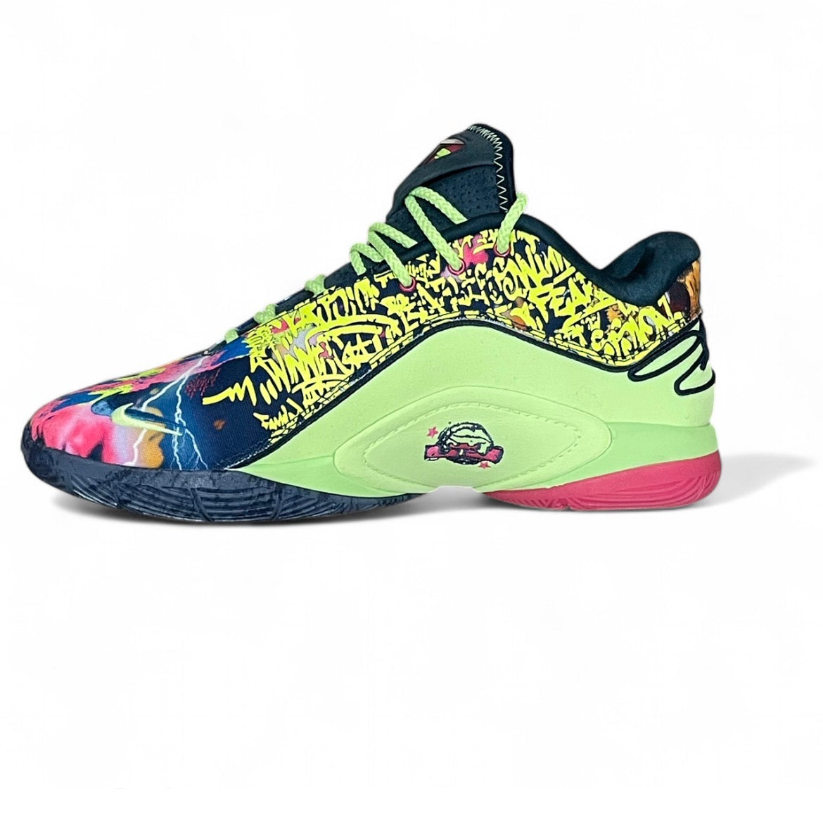 HV8451-400 Nike LeBron XXII ‘Bryce’s World’ (2025)