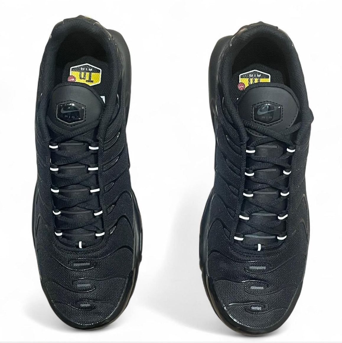 DM2362-002 Nike Air Max Plus TN (Womens)
‘Triple Black’ (2024)