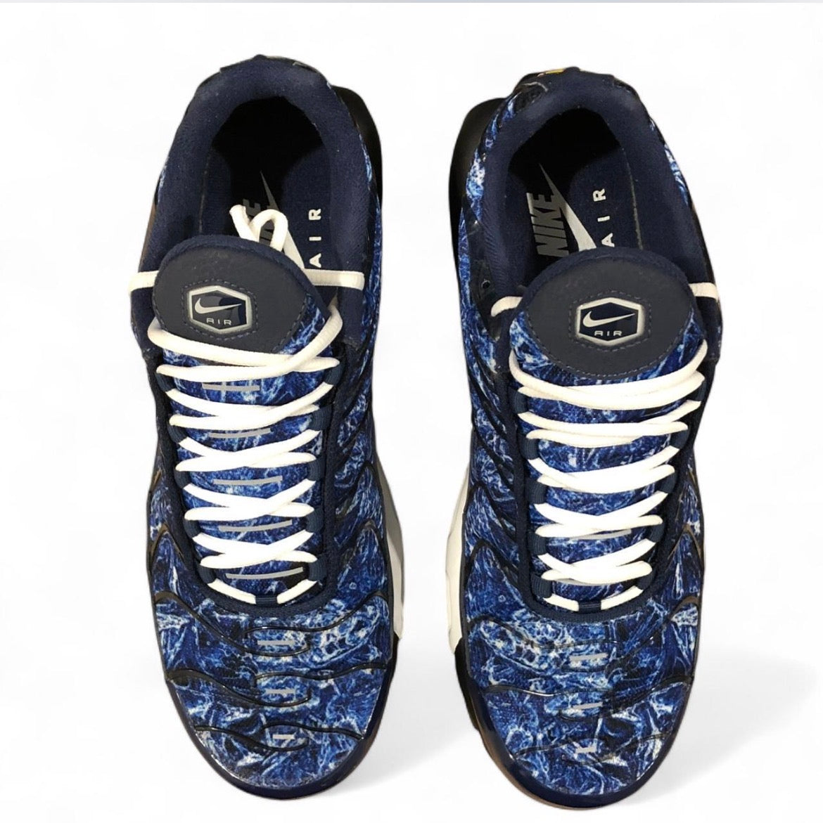 DO6384-400 Nike Air Max Plus TN ‘Shattered Ice-Midnight Navy’ (2021)