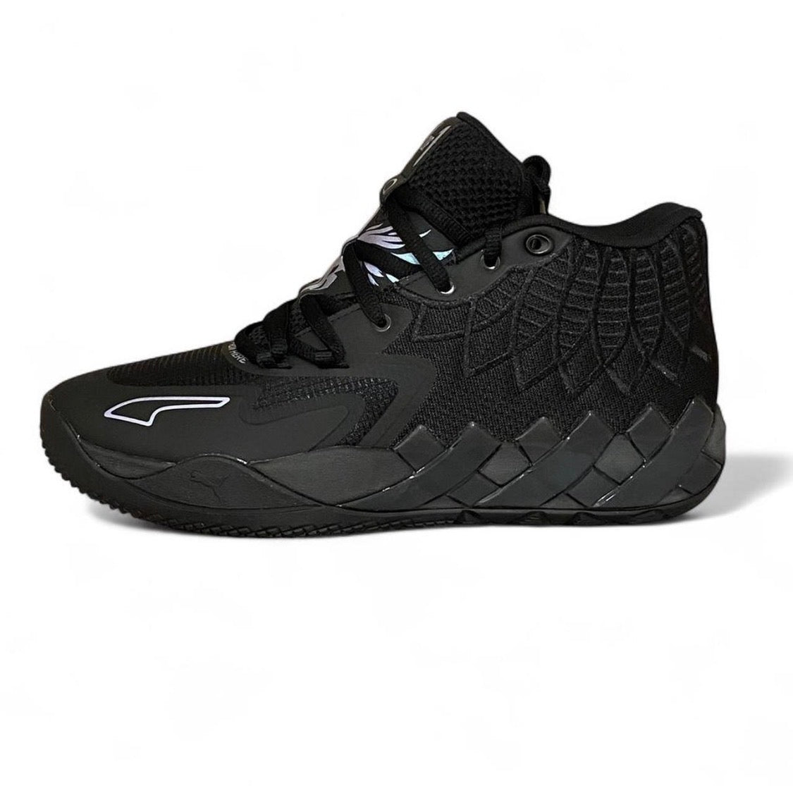 376678-02 Puma LaMelo Ball MB.01 ‘Iridescent Dreams’ (2022)