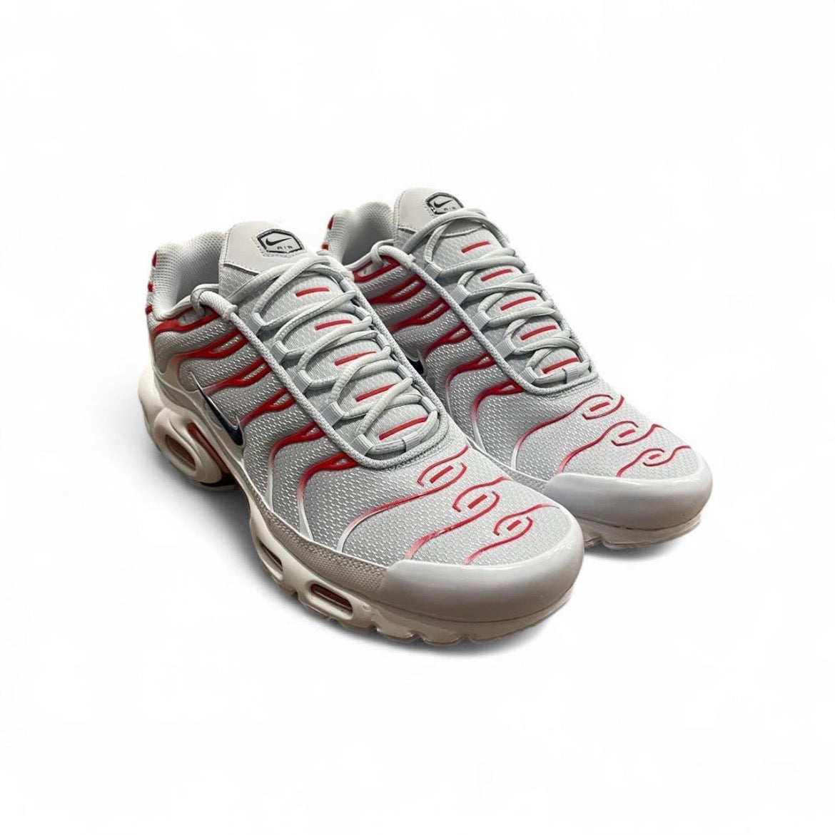 DM0032-034 Nike Air Max Plus TN ‘Gull’ (2026)