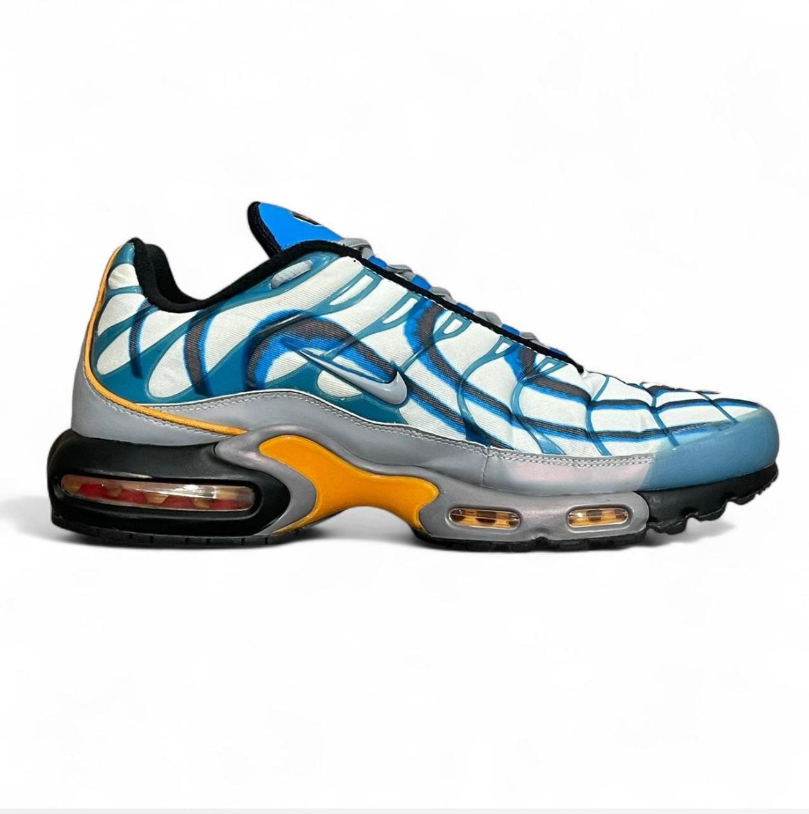 815994-400 Nike Air Max Plus TN ‘Deluxe’ (2019)