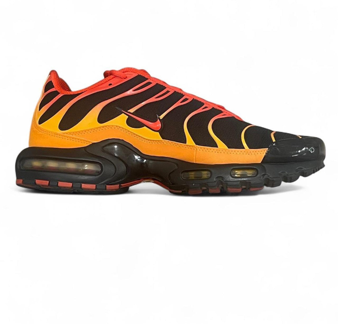 DA1514-001 Nike Air Max Plus TN ‘Volcano’s’ (2020)