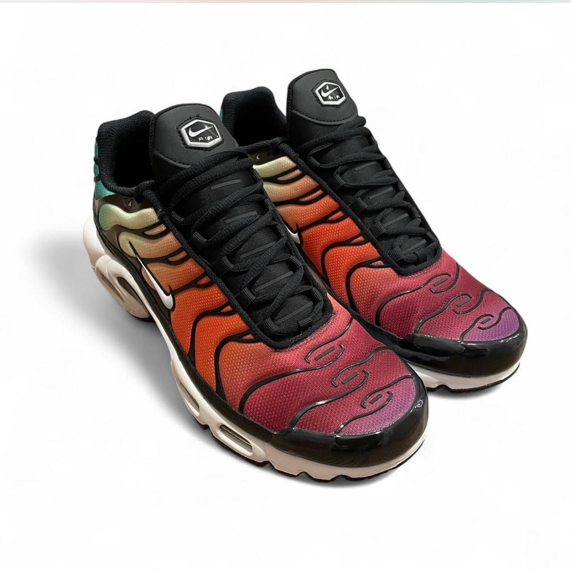 DZ3670-001 Nike Air Max Plus TN (Womens) ‘Rainbow’ (2023)