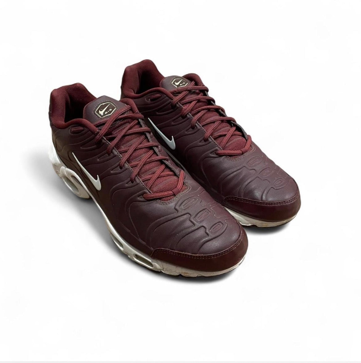 505819-600 Nike Air Max Plus TN VT ‘Night Maroon’ (2017)