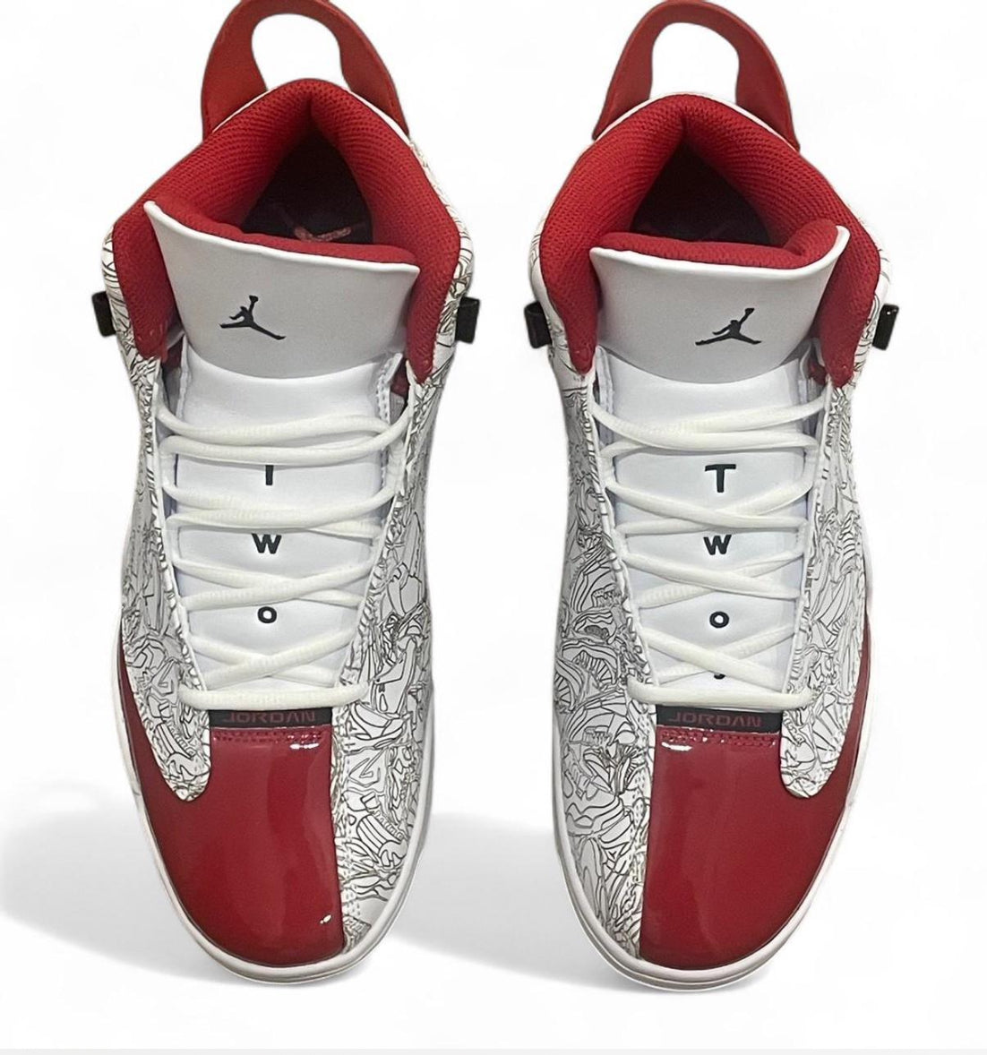 311046-163 Jordan Dub Zero ‘White Varsity Red’ (2022)