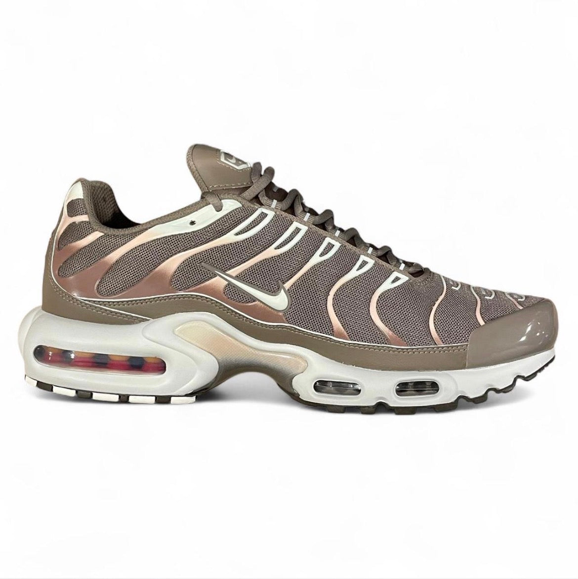DZ3671-200 Nike Air Max Plus TN (Womens) ‘Mink Brown’ (2025)