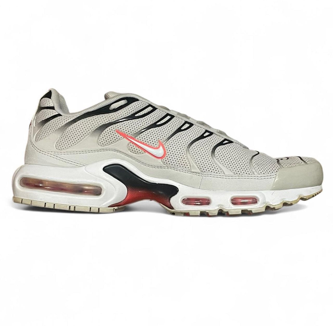 852630-030 Nike Air Max Plus TN ‘Light Bone’ (2018)