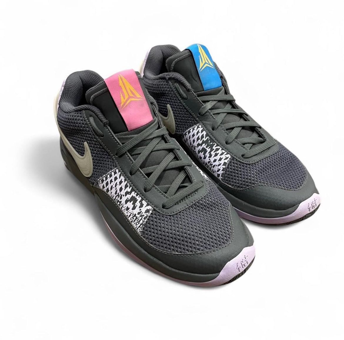 FQ4796-001 Nike Ja 1
‘Personal Touch’ (2024)