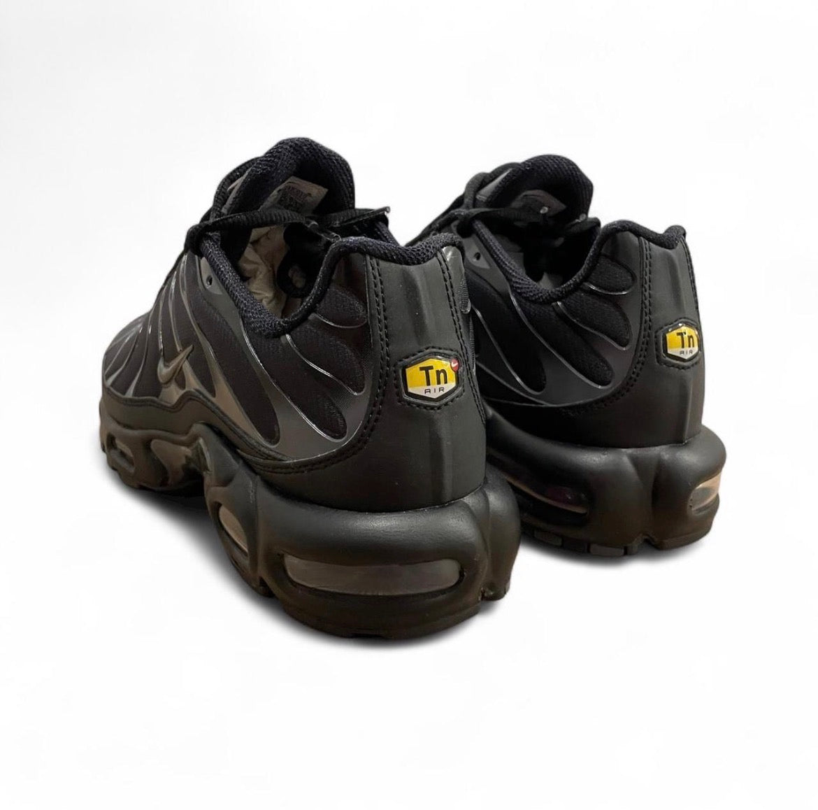 IM6019-010 Nike Air Max Plus TN (Womens) ‘Black’ (2025)