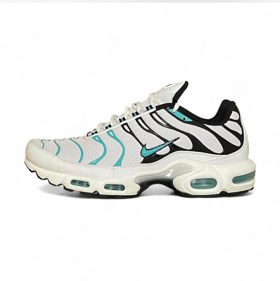 604133-148 Nike Air Max Plus TN ‘White Hyper Jade’ or ‘Tiffany’ (2021)
