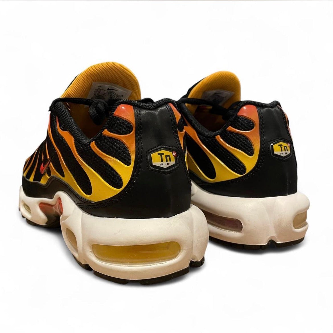 DC6094-001 Nike Air Max Plus TN ‘Reverse Sunset’ (2021)