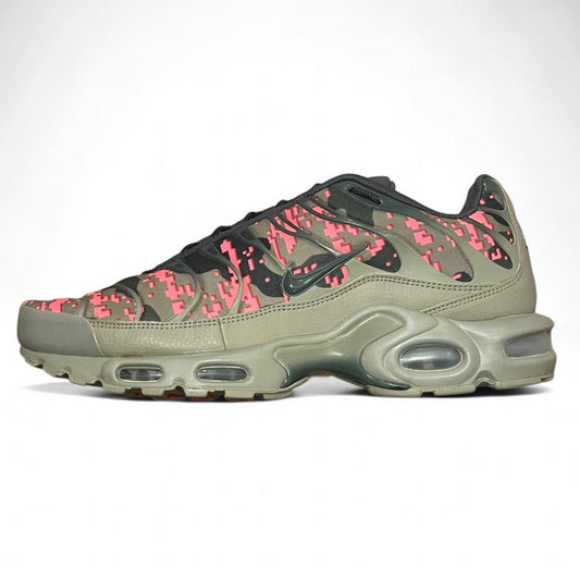 AJ4858-200 Nike Air Max Plus TN ‘Digi Camo Olive’ (2018)